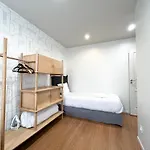 Appartement Urban Flat 02 - 4 Bedrooms Flat In Center Of