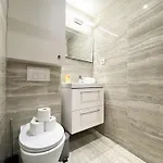 Appartement Urban Flat 02 - 4 Bedrooms Flat In Center Of *