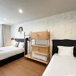 Urban Flat 02 - 4 Bedrooms Flat In Center Of