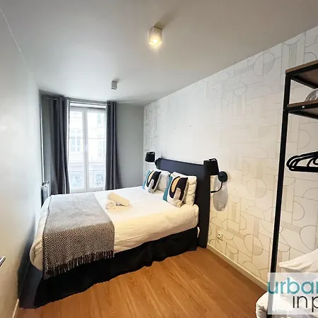 Apartment Urban Flat 02 - 4 Bedrooms Flat In Center Of Paris