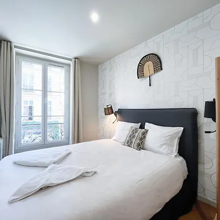 Urban Flat 02 - 4 Bedrooms Flat In Center Of Appartamento