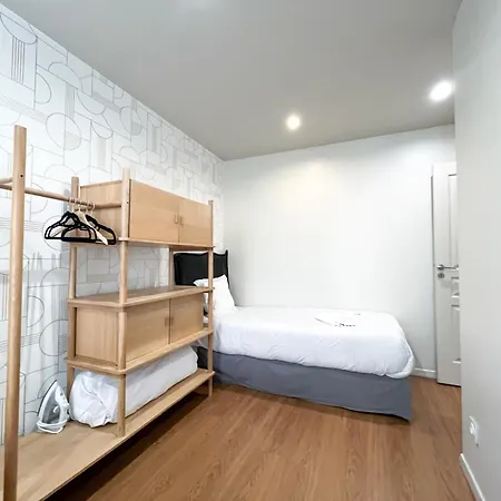 Appartamento Urban Flat 02 - 4 Bedrooms Flat In Center Of