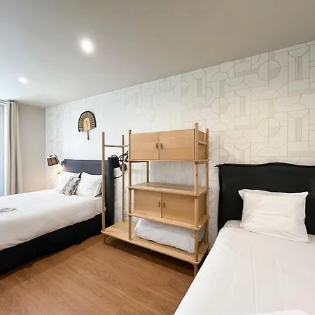 Urban Flat 02 - 4 Bedrooms Flat In Center Of