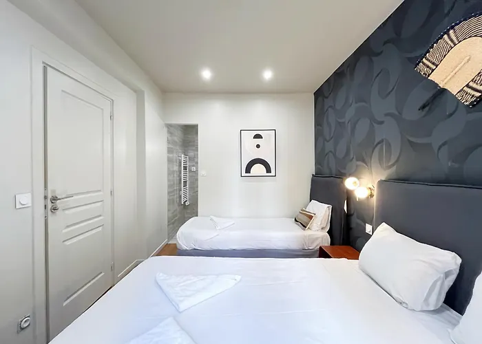 Urban Flat 02 - 4 Bedrooms Flat In Center Of Lejlighed *